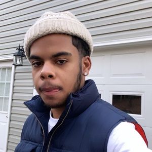 Meet your Posher, Philip